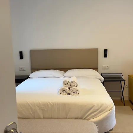 Beachside Coruna Apartman *